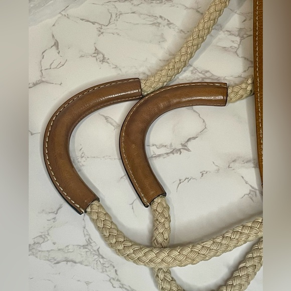 GUCCI Straw Diamante Maui Tote Brown - Picture 9 of 15